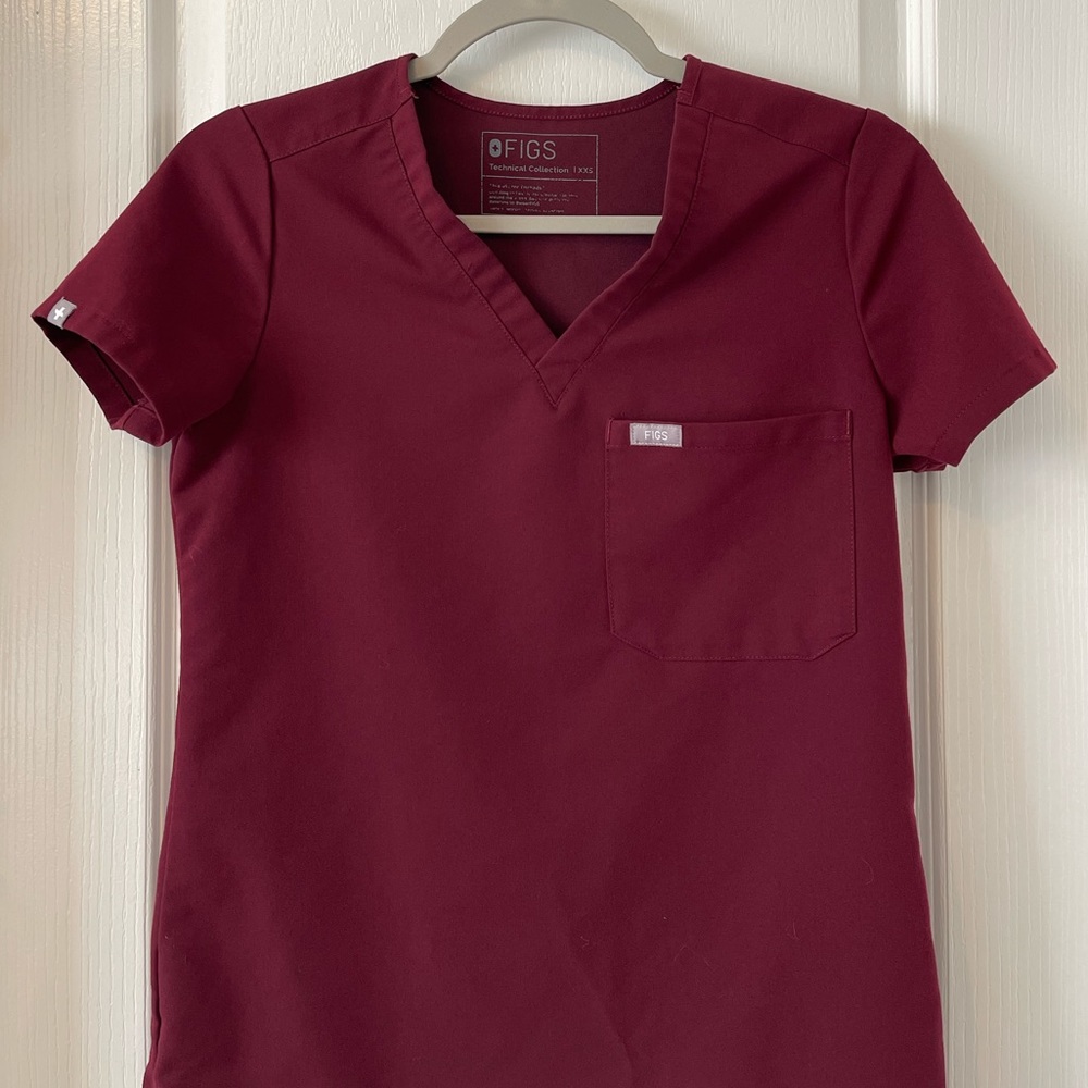 FIGS Burgundy Catarina Scrub Top